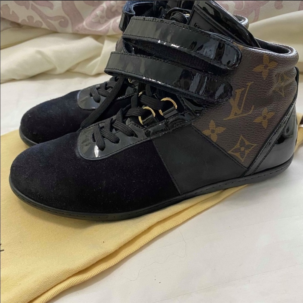 Louis Vuitton sneakers boots